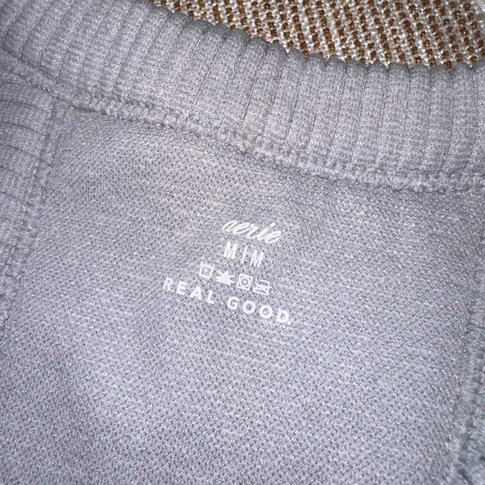 Aerie Top - Picture 3 of 4